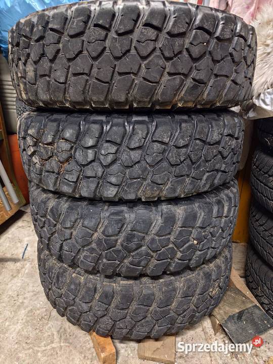 Opony terenowe 215 75 R15