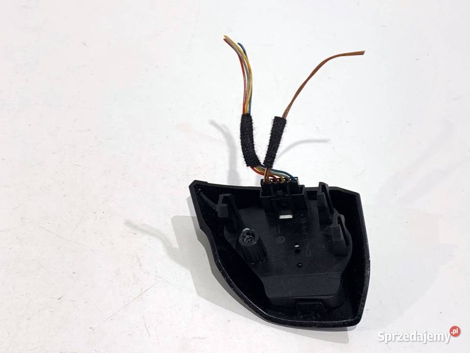 PRZEŁĄCZNIKI KIEROWNICY OPEL ASTRA H 13251120