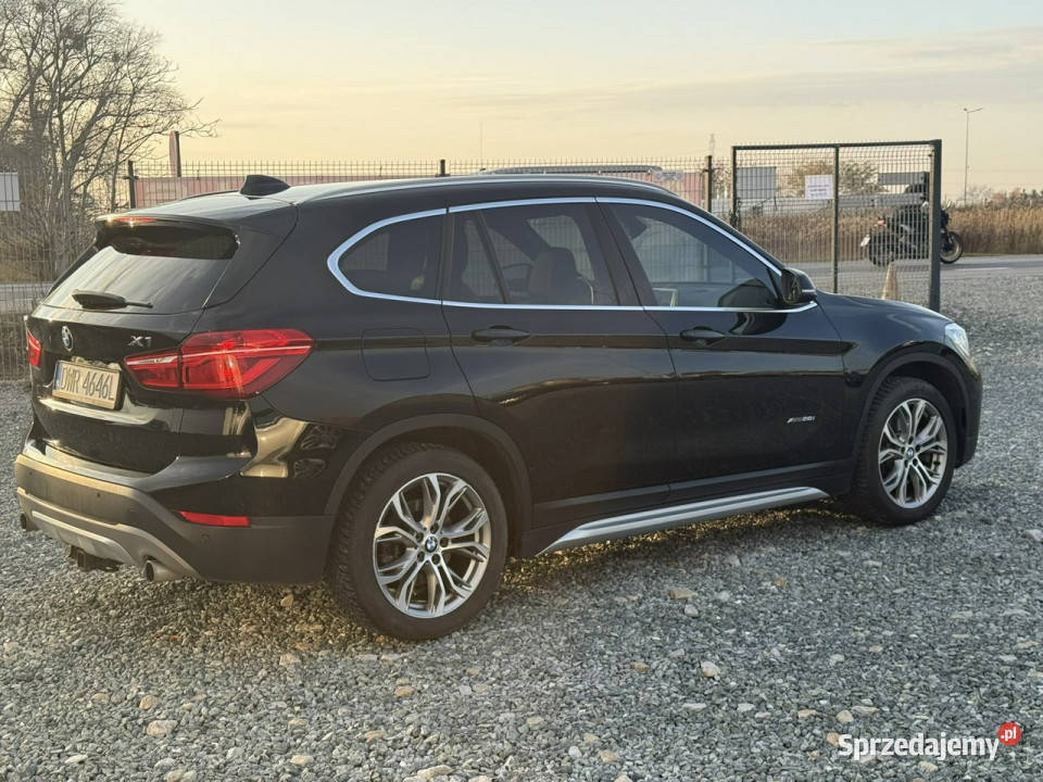 BMW X1 BMW X1 28i 20 245 xDrive kamera II F48 benzyna BMW Wojkowice sprzedam