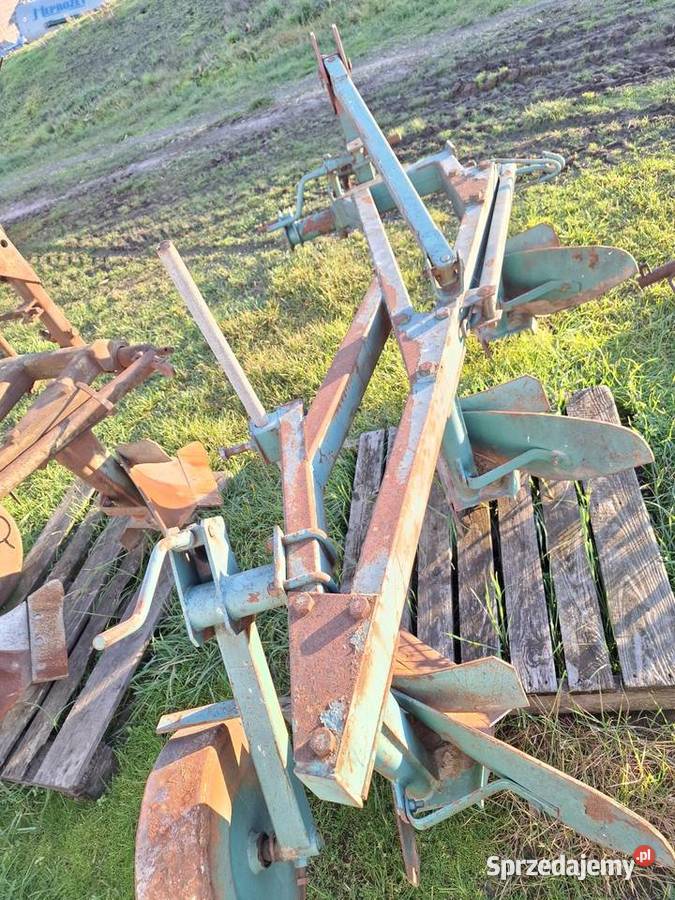 Pług 3 skibowy
