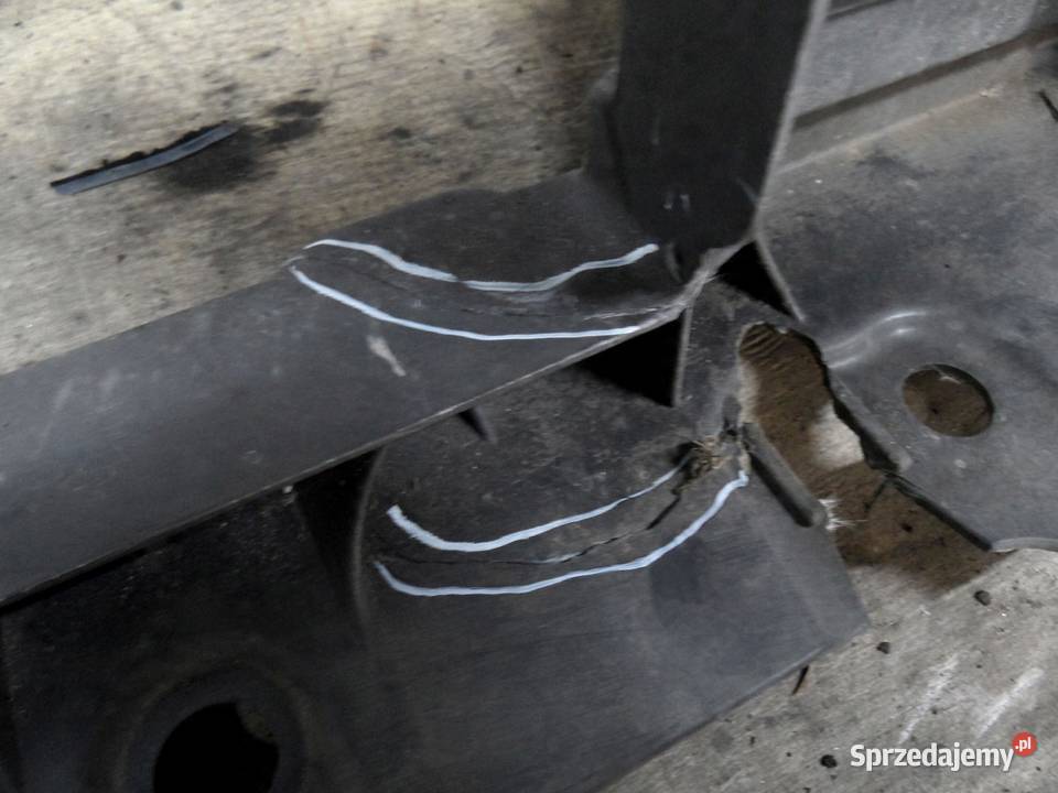 CITROEN C3 PICASSO 10r pas przód wzmocnienie osobowe świętokrzyskie sprzedam