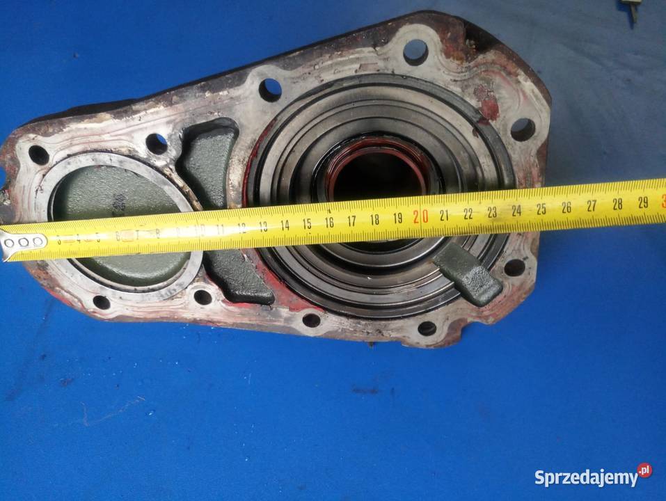 Prowadnica łożyska ZF 1290402315 Części