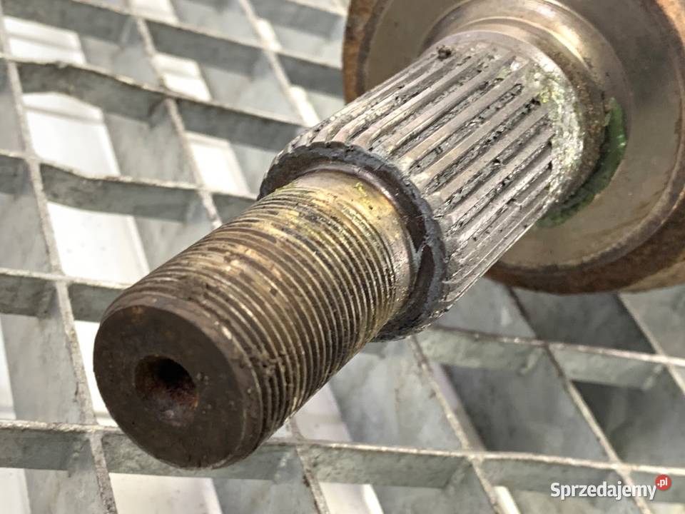 PÓŁOŚ PRAWY PRZÓD AUDI Q7 4L 30 233 0616 PRZEGUB