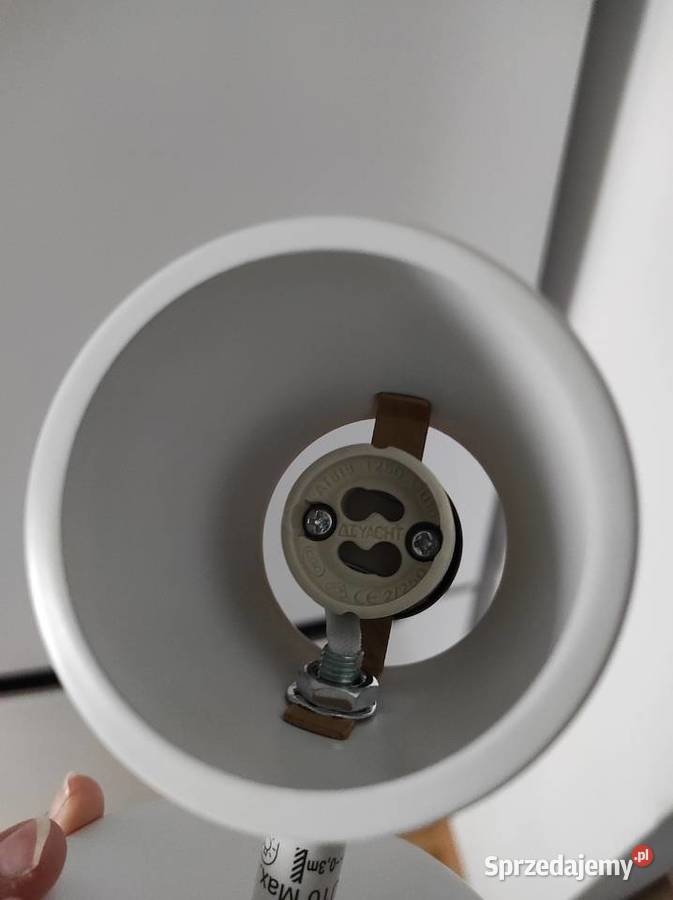 Białą lampka kinkiet ścienny lampa sufitowa z