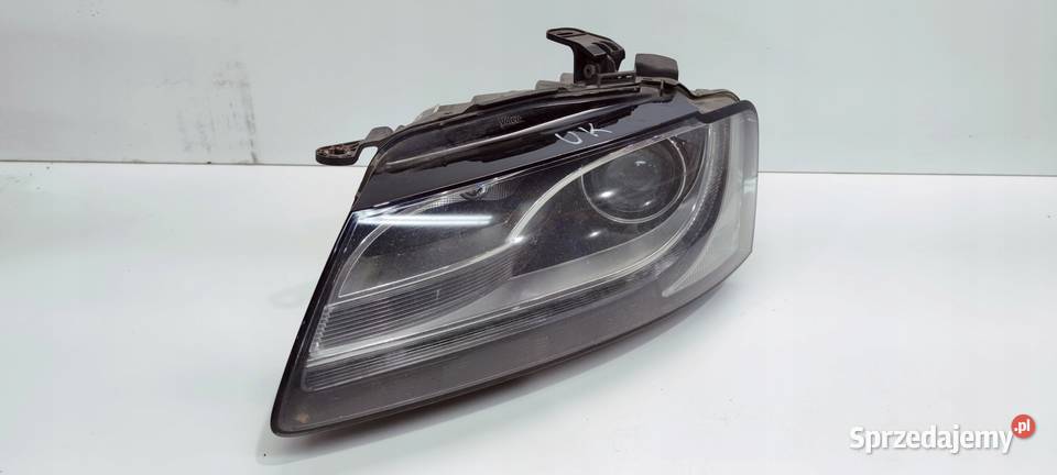 REFLEKTOR LAMPA PRZEDNIA LEWY PRZÓD AUDI A5 8T osobowe Przystajń
