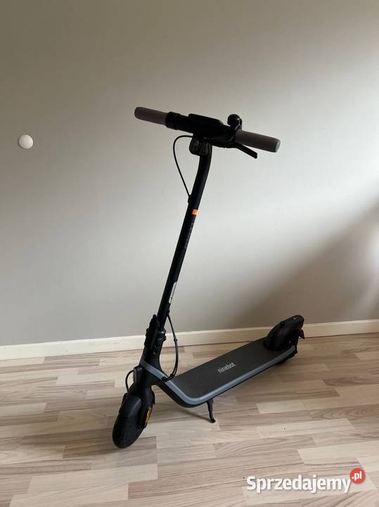 Hulajnoga elektryczna Segway Ninebot ES2