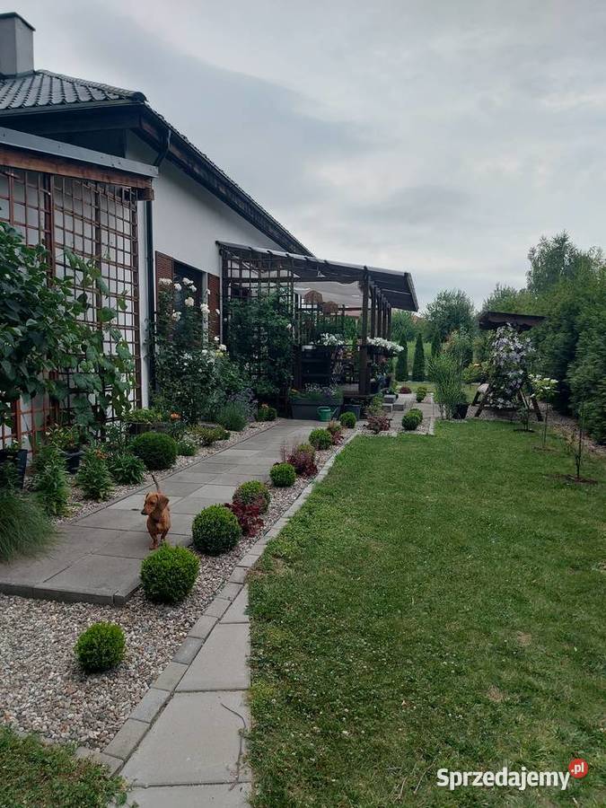 Dom mieszkalny sprzedam