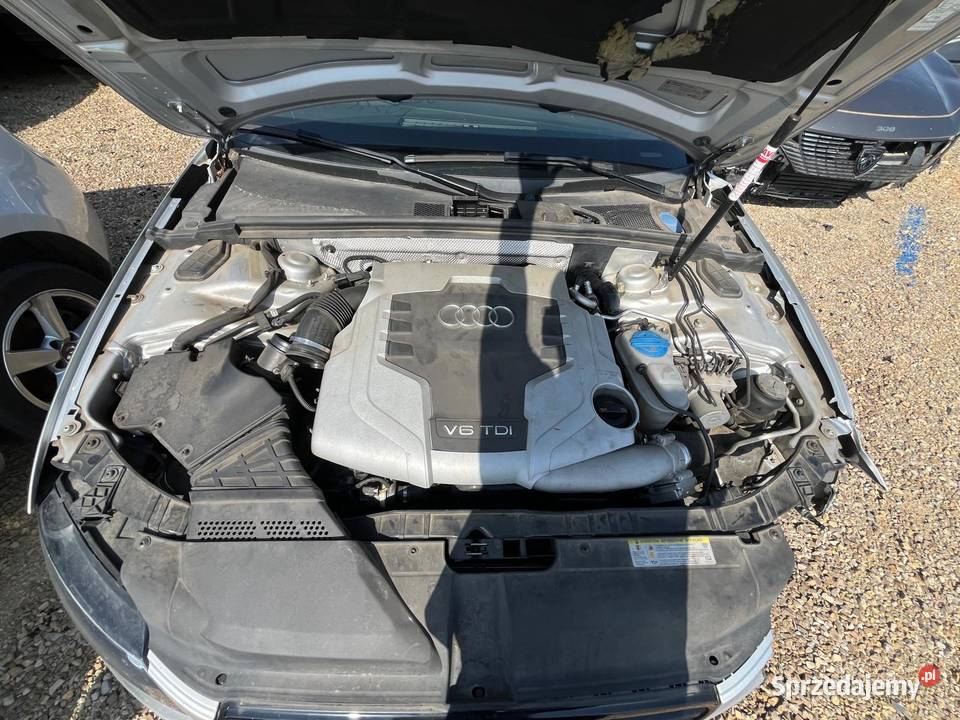 AUDI A4 IV Quattro 30 V6 TDi 240 S Tronic 7 A4