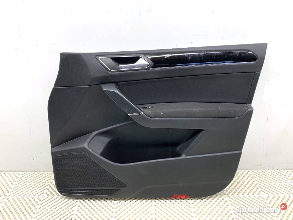 BOCZEK DRZWI PRAWY PRZÓD VW TOURAN Minivan