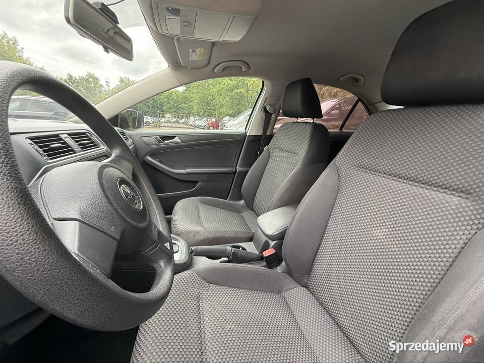 VW Jetta S benzyna LPG 2litrowy silnik 158 Warszawa