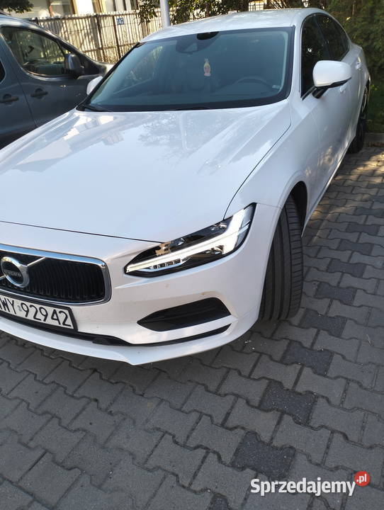 Volvo S90 D4 Momentum Zygmuntowo