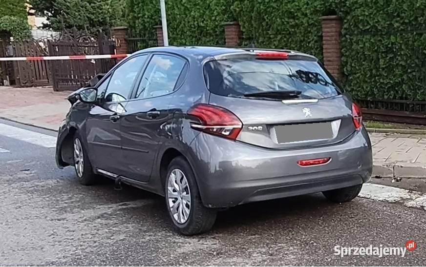 Peugeot 208 Active 1199 3 PureTech 82 salon Białystok