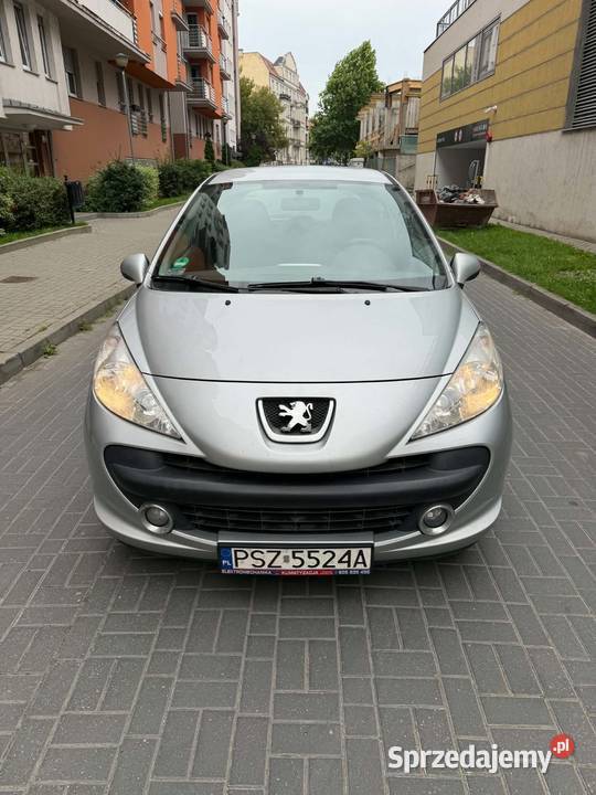Peugeot 207 75 86 Niski potwierdzony przebieg 1360cm3 wielkopolskie Poznań