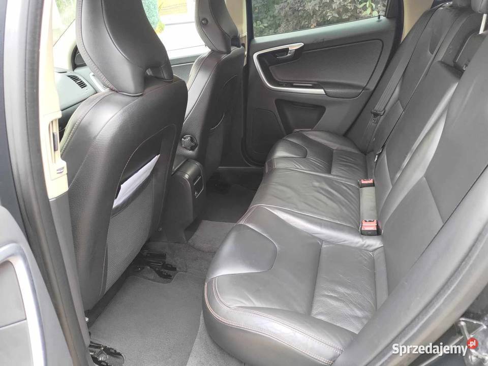 Volvo XC 60 D3 Kinetic 163KM Ostrołęka