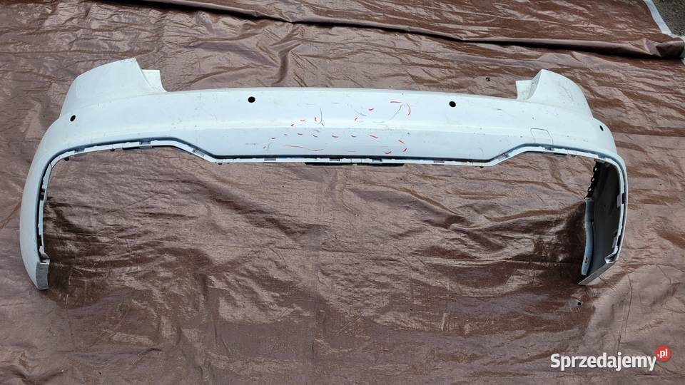 AUDI A4 B9 LIFT SEDAN ZDERZAK TYŁ TYLNY