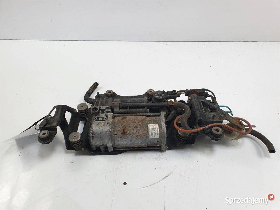 KOMPRESOR ZAWIESZENIA AUDI S8 D4 4H0616005C Pozostałe Lipno