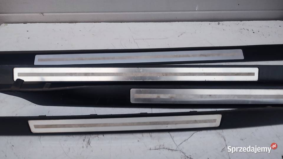 AUDI A8 D3 42 TDI 0510 4x LISTWY PROGOWE KOMPLET Listwy i nakładki świętokrzyskie