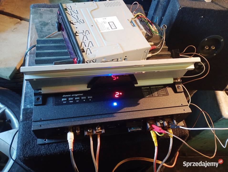 Wzmacniacz samochodowy 1 kanałowy monoblok śląskie Niegowonice sprzedam