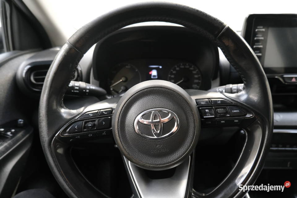TOYOTA YARIS 2021 149000 ccm 80 Ursynów
