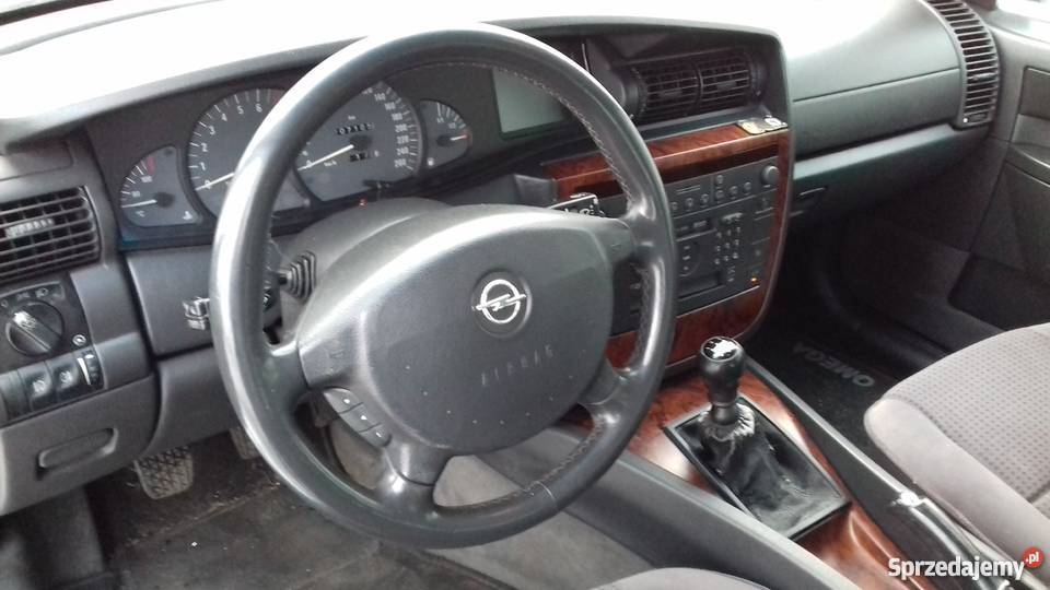 Opel Omega B FL welurowa tapicerka Włocławek