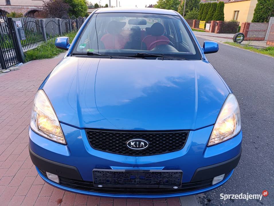 Kia Rio sedan 14 benzyna 2009r Rok produkcji 2009 sprzedam