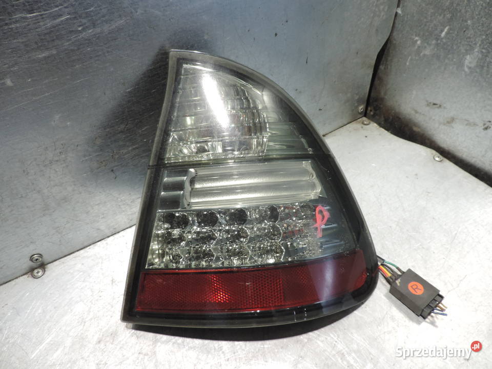 BMW E46 LIFT KOMBI LAMPA PRAWY TYŁ małopolskie Nowy Sącz