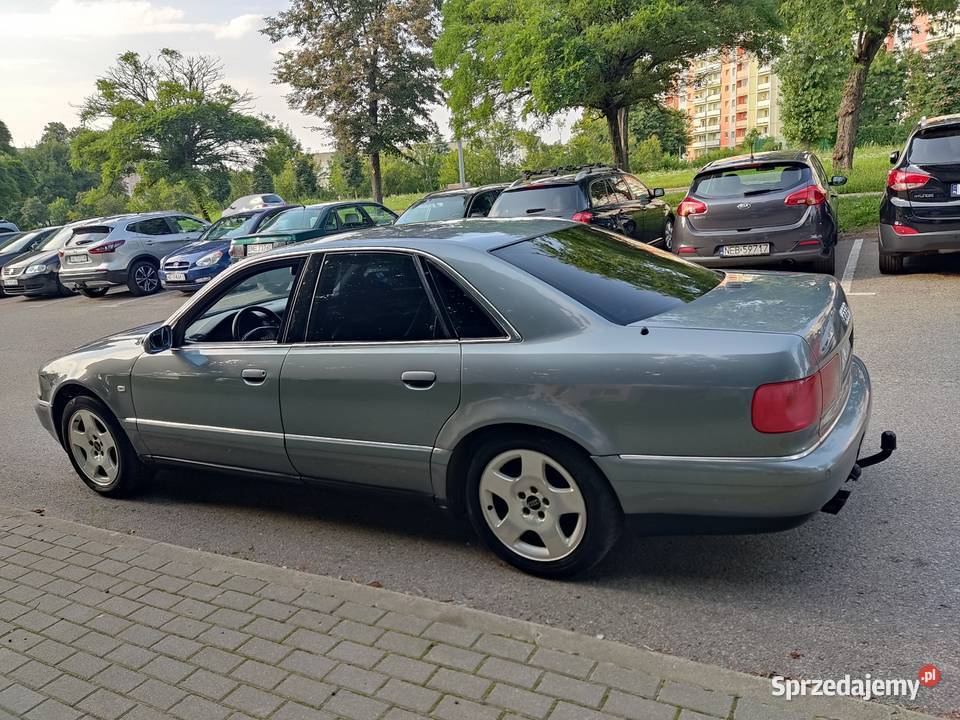 AUDI A8 D2 sedan r2000 poj 37V8 GAZ opłaty 2027r warmińsko-mazurskie Elbląg