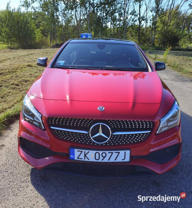 MercedesBenz CLA 220 4Matic AMG Line czerwony