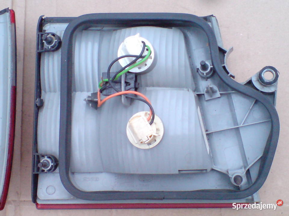 Lampy tył prawe Saab 95 I kombi lift Koszalin