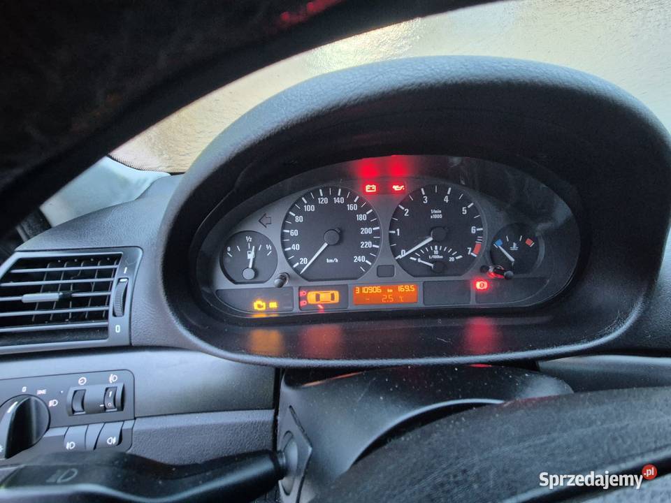BMW e46 20 benzyna 318i 2004r benzyna Idzbark sprzedam