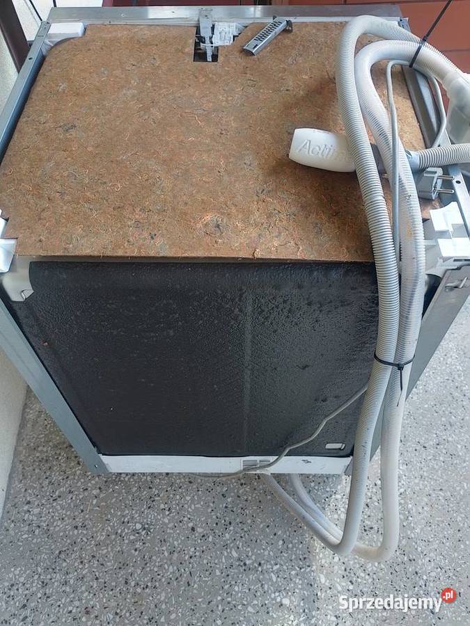 sprzedam używaną zmywarkę do zabudowy Bosh do zabudowy