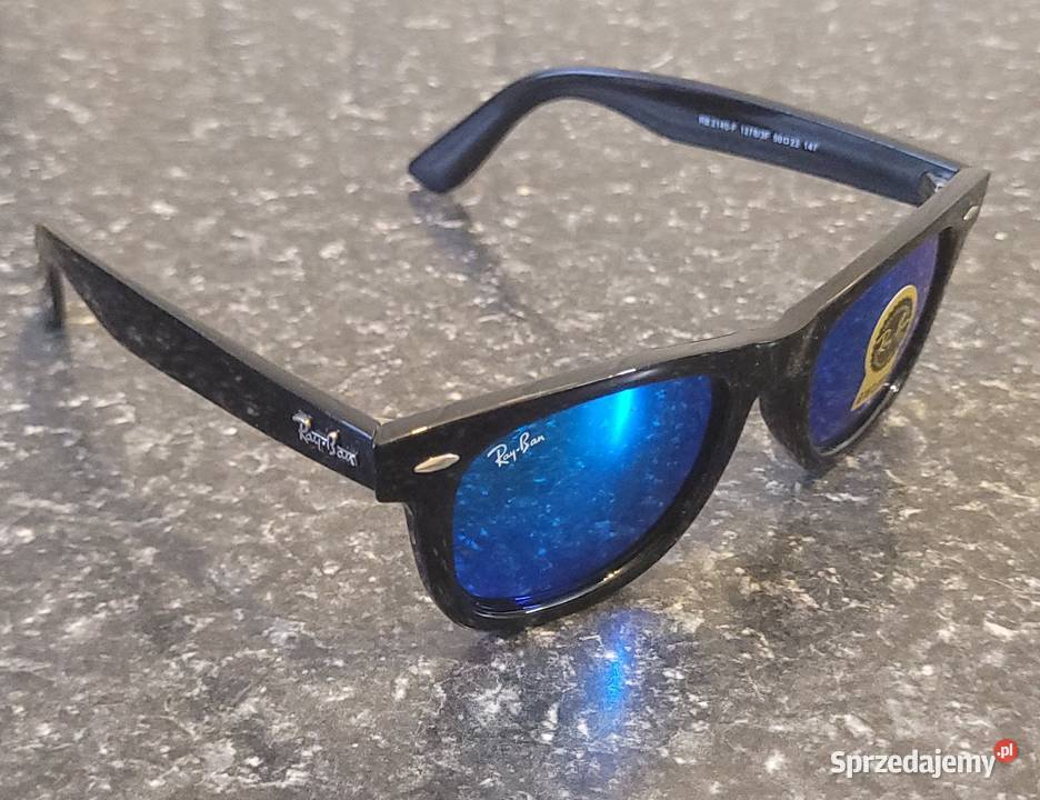 Okulary przeciwsłoneczne RayBan w czarnym