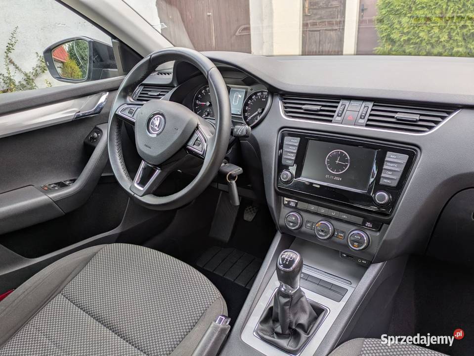 Skoda Octavia III 2016r mały przebieg nieuszkodzony Zawory sprzedam