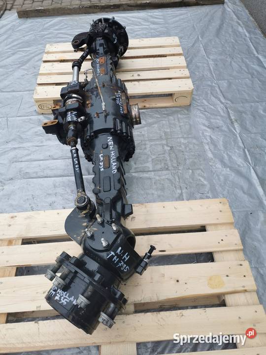 Oś napędowa Holland LM Carraro wielkopolskie Wilkowo sprzedam