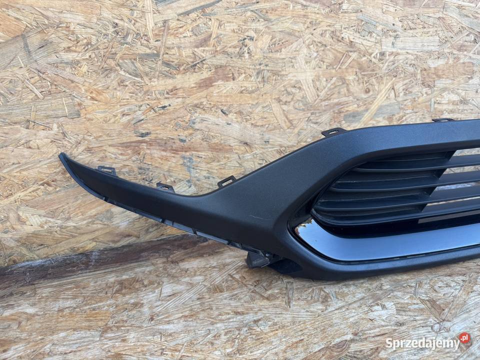 Spoiler dół zderzaka przód kratka Toyota bz4x Międzychód