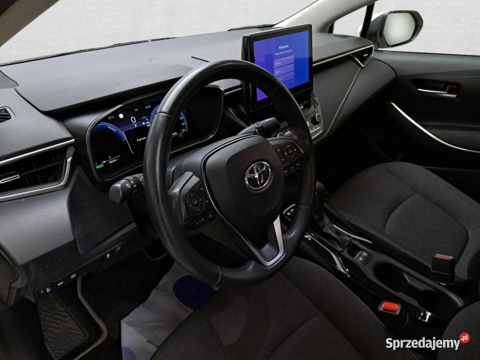 Toyota Corolla Seria E16 2012 Komorniki
