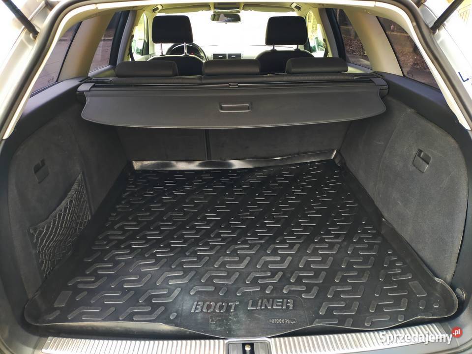 AUDI a4b7 Avant 16 102 manual PbLPG 2007r relingi dachowe Bełchatów sprzedam