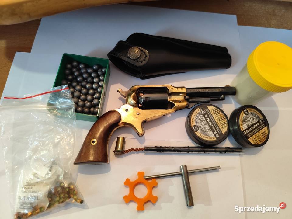 Pocket 31 czarnoprochowy Giżycko