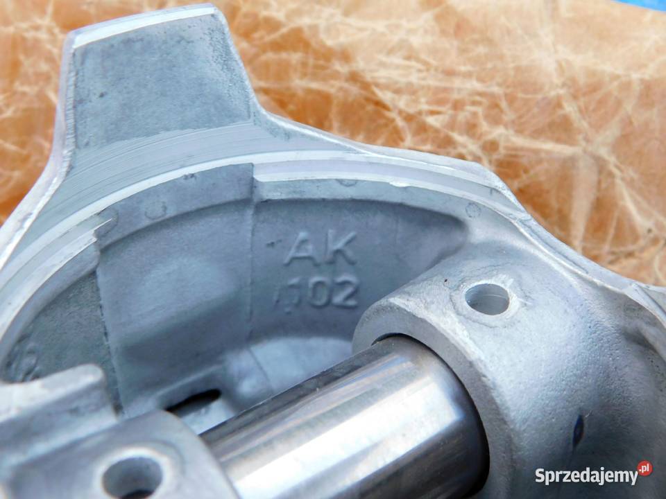 NOWY tłok 770 sel B pierścienie sworzeń Polski osobowe Tarnów