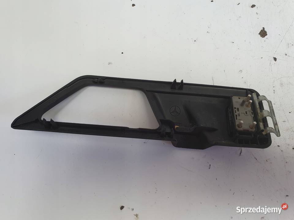 Mercedes W124 PRAWY WŁĄCZNIK SZYB Przełącznik Rudka