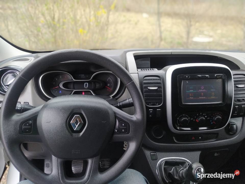 Renault Trafic 2018 mały przebieg Czeladź