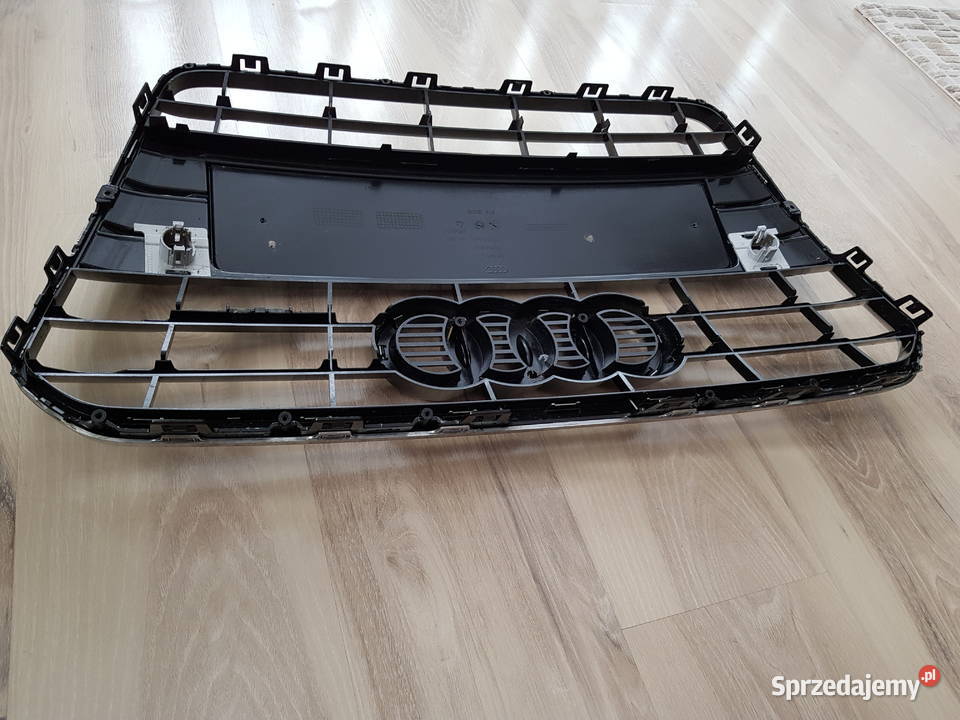 Grill atrapa Grill Audi A5 lift 8T0853651G podkarpackie Trzcinica
