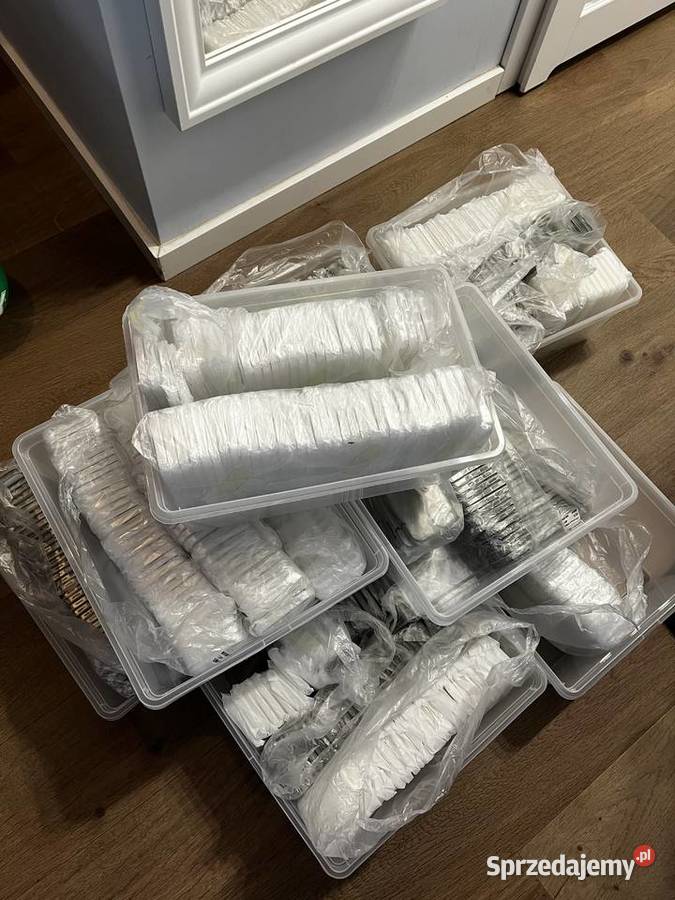 Likwidacja magazynu 212 Etui Plecki Phone Ożarów Mazowiecki sprzedam