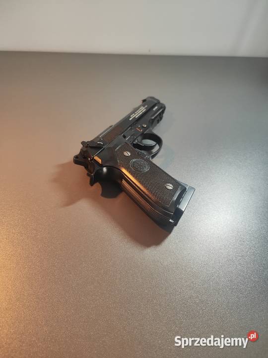 Wiatrówka krótka beretta mod92A1 Pułtusk