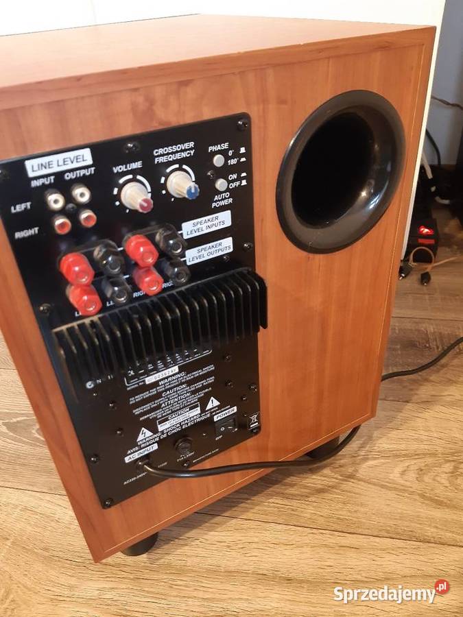 Potężny subwoofer aktywny angielskiej firmy Słuchawki i głośniki warmińsko-mazurskie Wielbark sprzedam