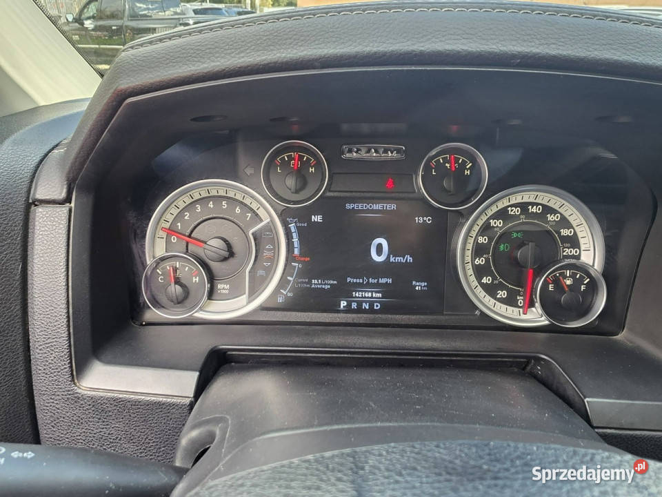 RAM 1500 57 HEMI 401 Skóra Kamera Grzane i nawigacja Słupsk sprzedam