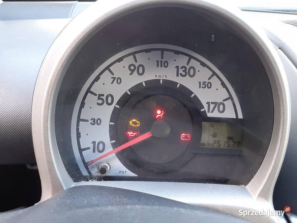 LICZNIK CITROEN C1 10 838000H010C