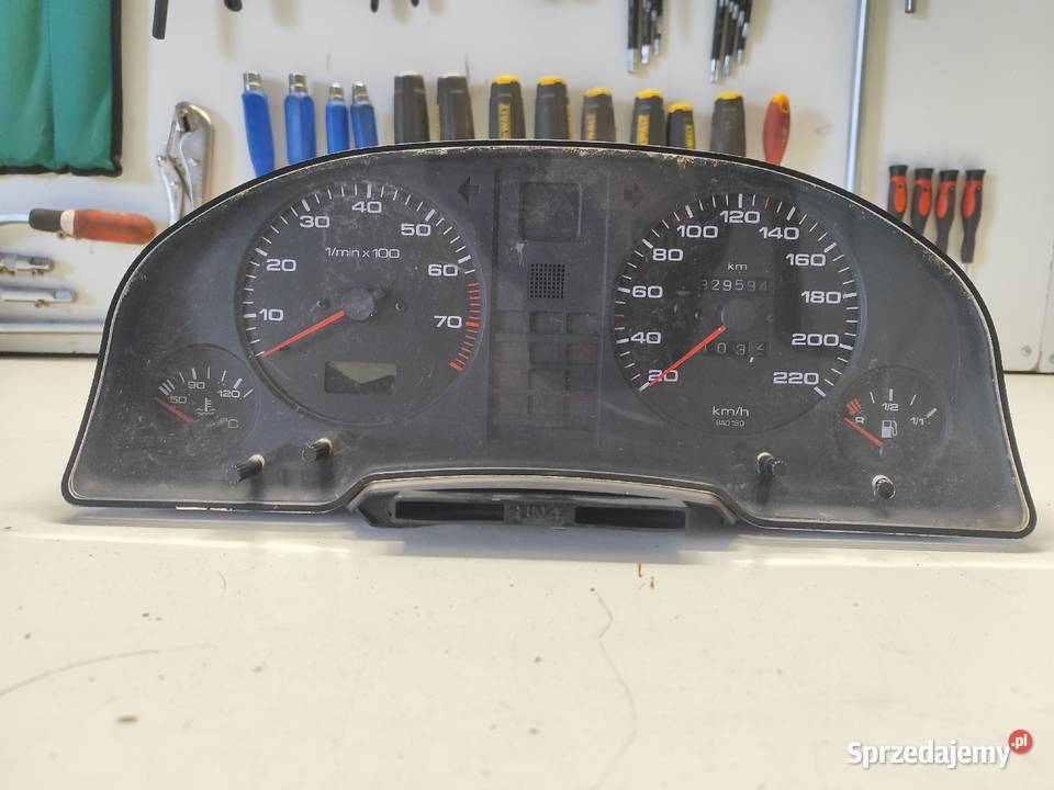 Licznik UN4 Audi 80 20 ABT ABK 329 Lututów