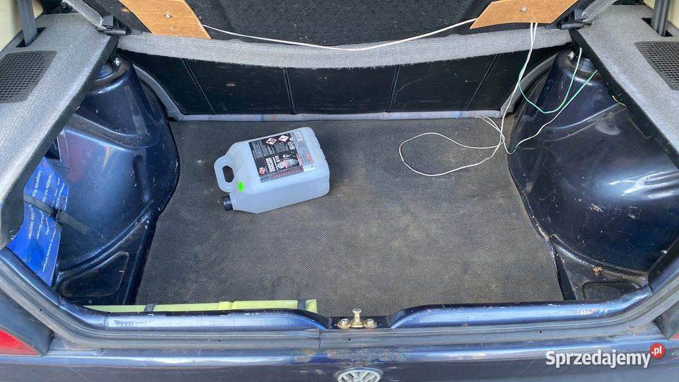 VW golf 2 manhattan 1 właściciel oldtimer benzyna