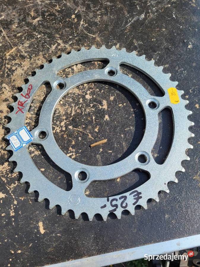 HONDA XR 600 ZĘBATKA TYŁ NOWA Rybnik